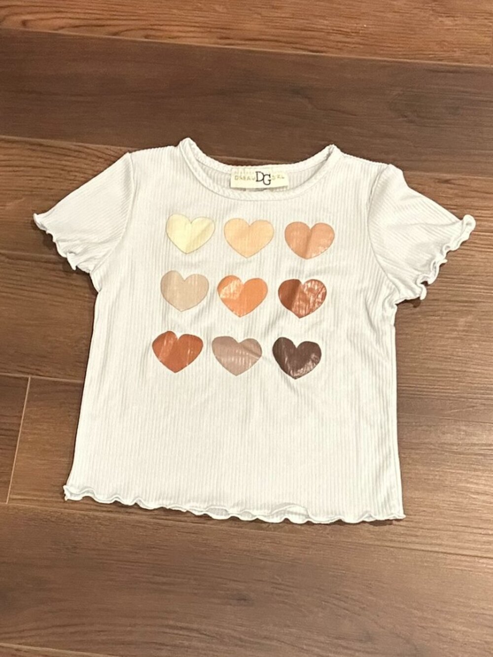 Girls White Ribbed Heart Graphic Tee
